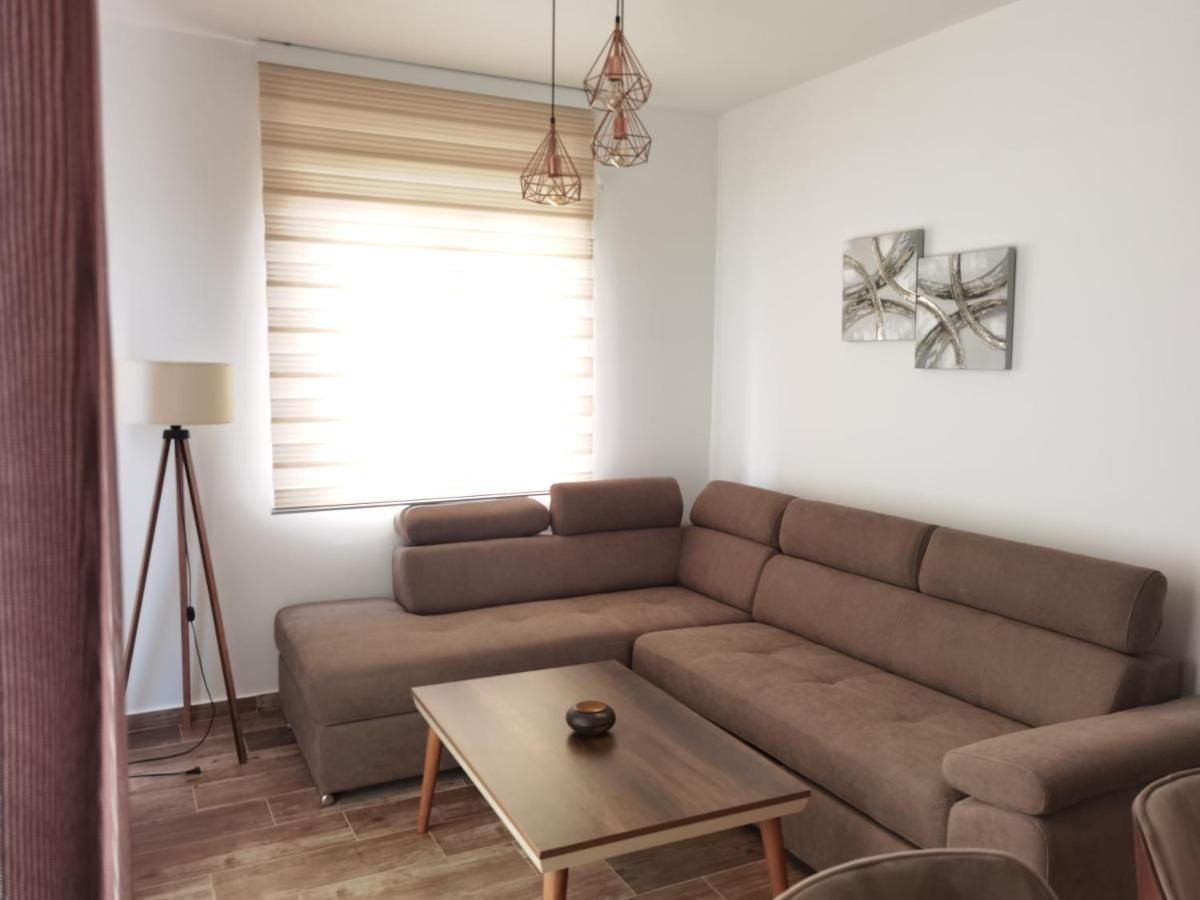Igman Apartments Tivat Exterior foto